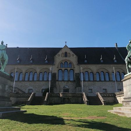 Apartment Serenade Am Zwinger Goslar Esterno foto